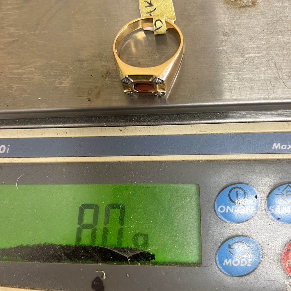 14k Solid Yellow Gold Ring - image 6